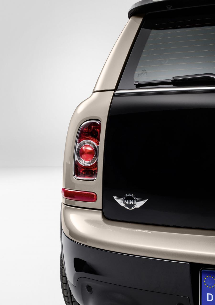  Mini Clubman Cooper S Bond Street Black 2013 года  (фото 12 из 18)
